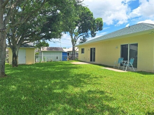 Photo - 246 S Wimbrow Dr