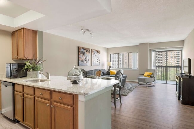 Photo - Cortland on South Eads