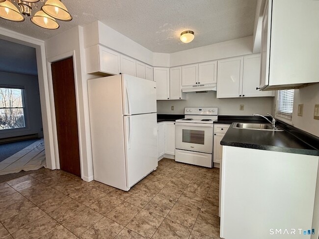 Photo - 22 Dartmouth Dr