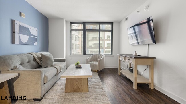Photo - 100 I St SE Unit 100-303