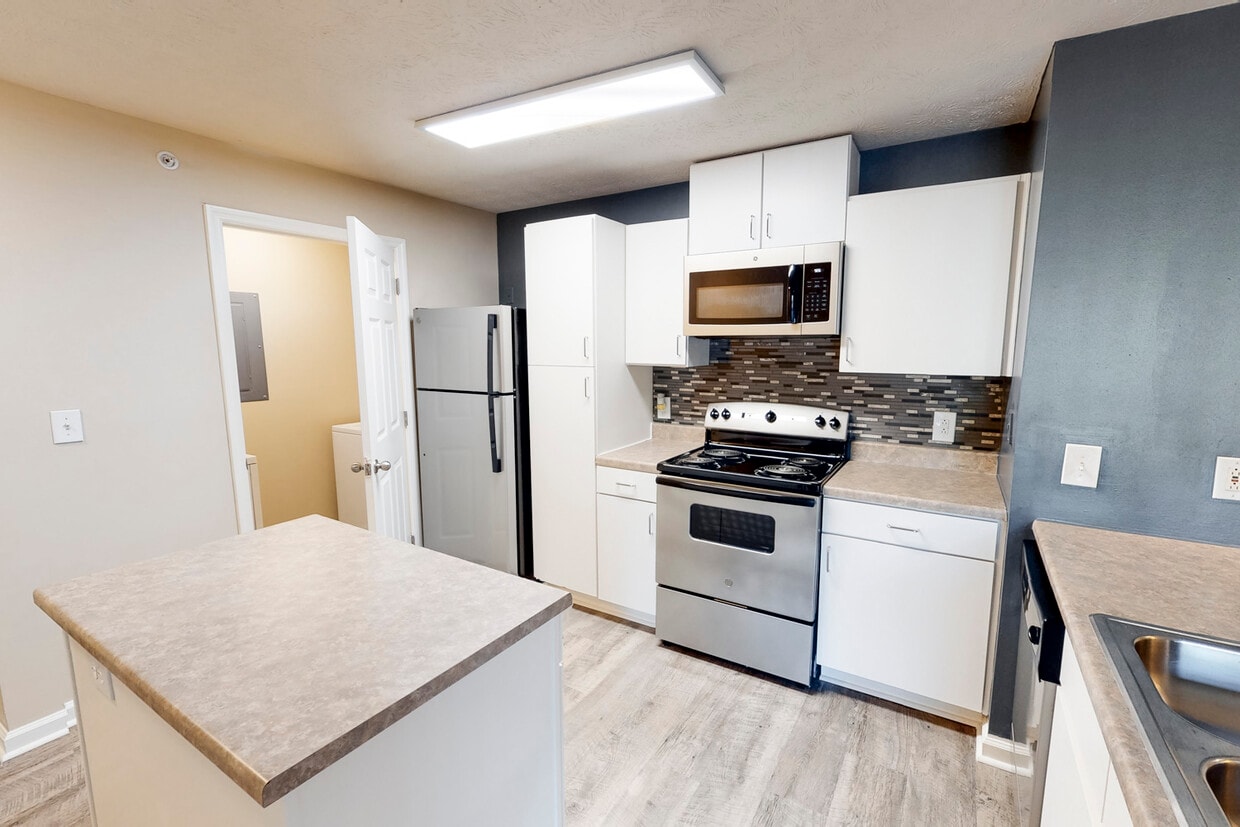 Floor Plan - B1 Fayette - Two Bedroom, Two Bathroom