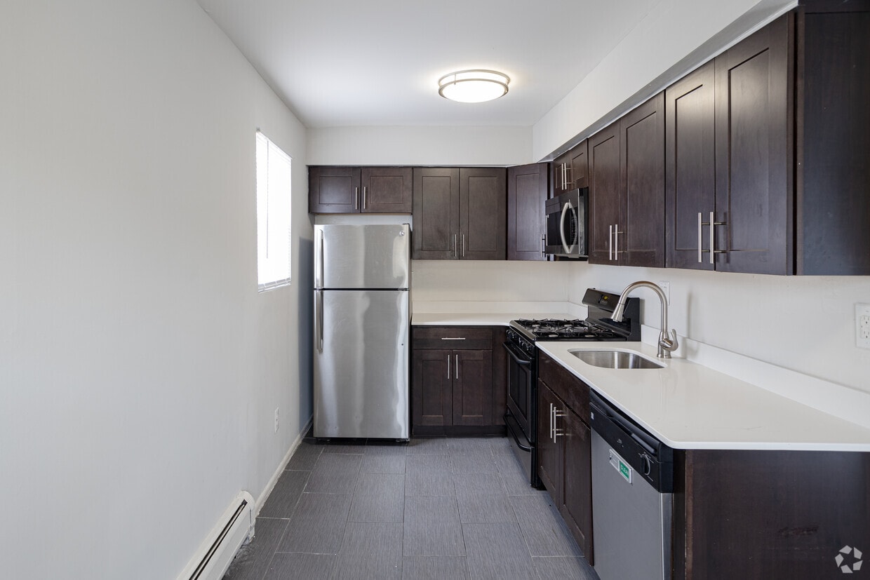 Floor Plan - 2 Bed, 1 Bath Upgraded