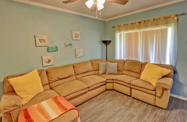 Building Photo - 3101 Gulf Blvd Unit ID1255565P