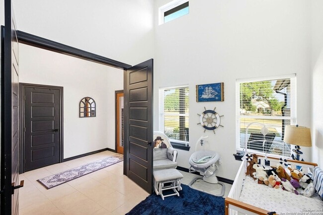 Photo - 418 Tawny Oak Cir