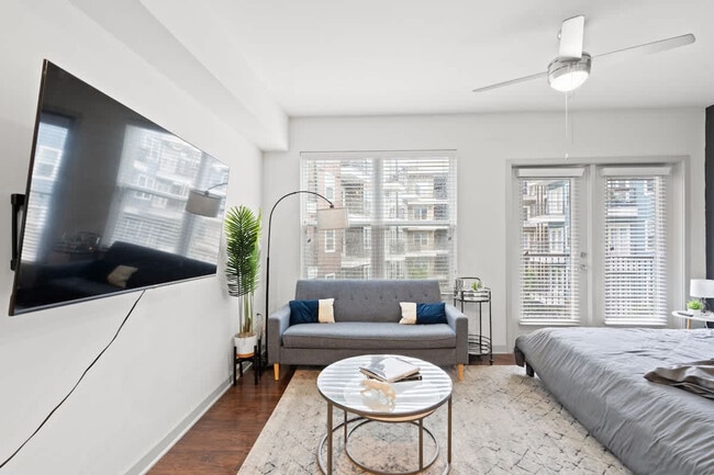 Building Photo - 205 S Kings Dr Unit ID1284674P