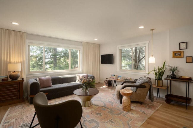 Building Photo - 10 Truitt Ln Unit ID1309739P