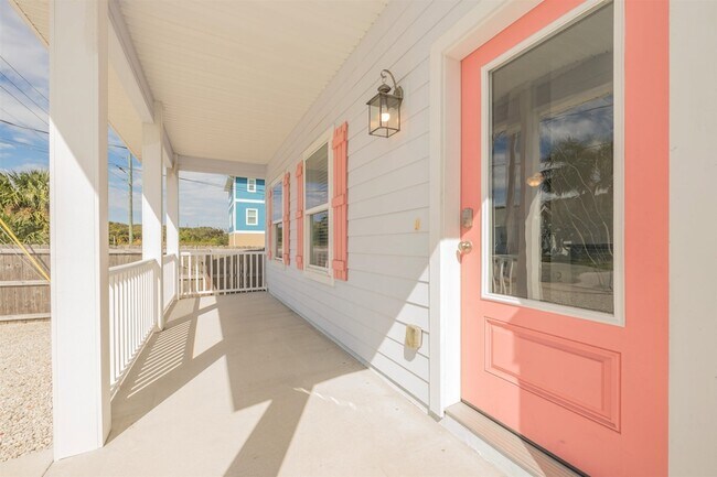 Photo - 6832 Middleton Ave