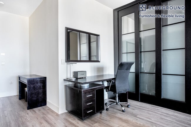 Photo - 1010 Wilshire Blvd Unit FL13-ID1040