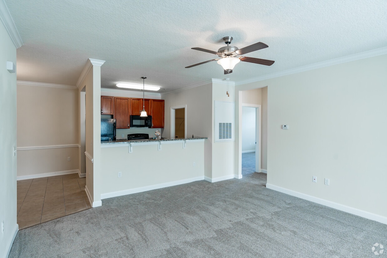 Floor Plan - The Dartmouth w/Sunroom