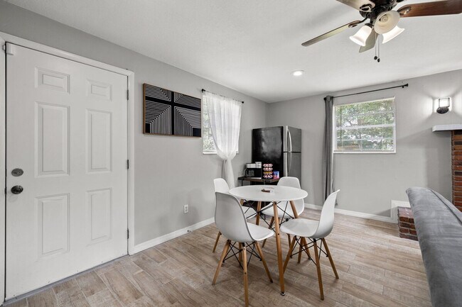 Photo - 4314 E Henry Ave Unit SI ID1244363P