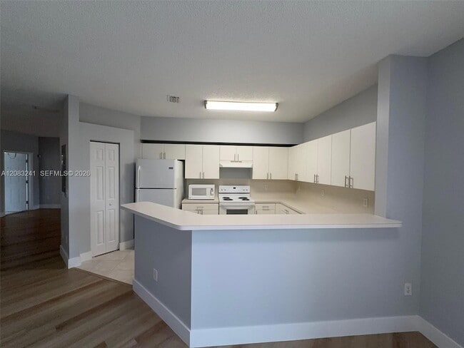 Photo - 2324 SE 23rd Rd
