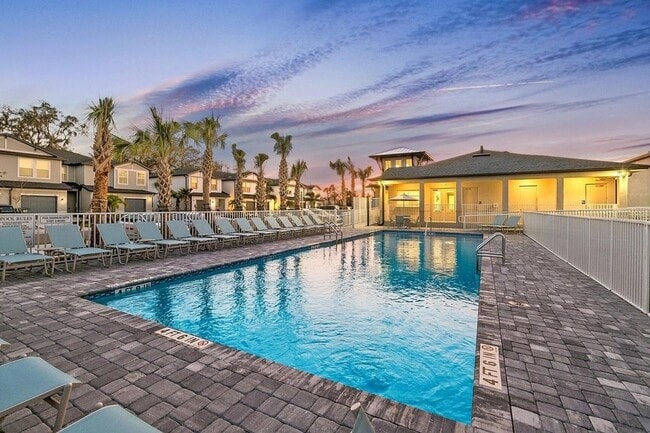 Photo - 4915 1st Ave E