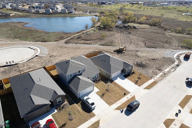 Photo - 8012 White Sulphur Rd