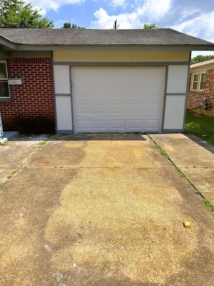 Photo - 4591 Lawrence Rd
