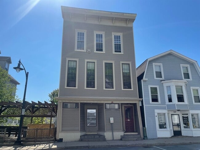 Photo - 145 Main St Unit 7