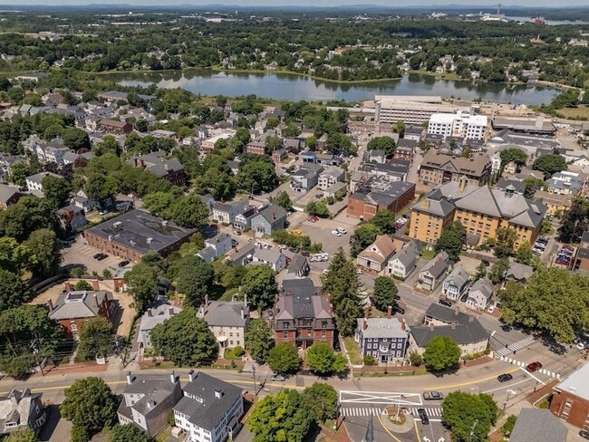 Photo - 132 Middle Street Unit 4