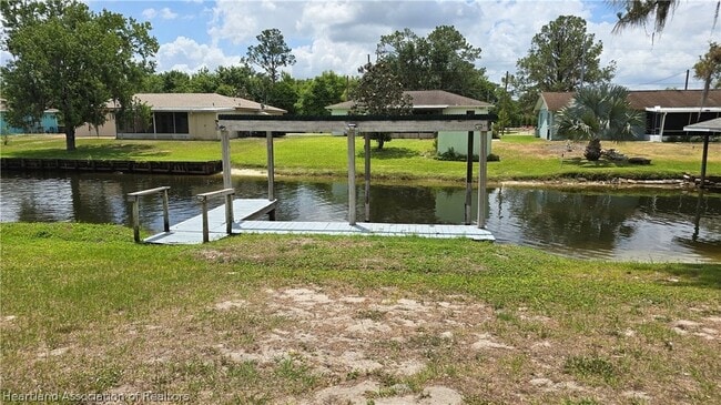 Photo - 639 Killarney Dr