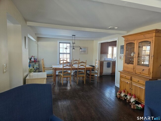 Photo - 892 Reef Rd