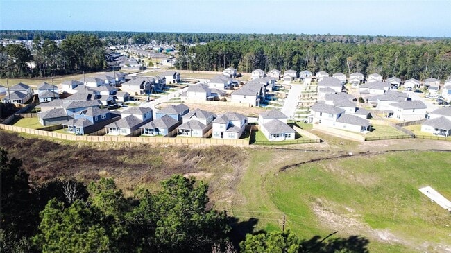 Photo - 247 Forest W St