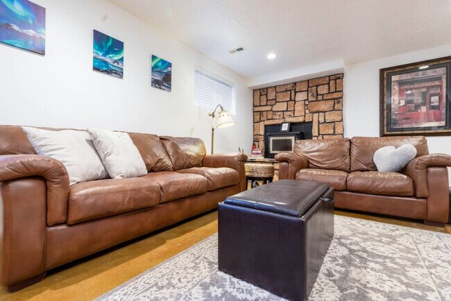 Photo - 2750 Glen Heather Ave Unit SI ID1597552P