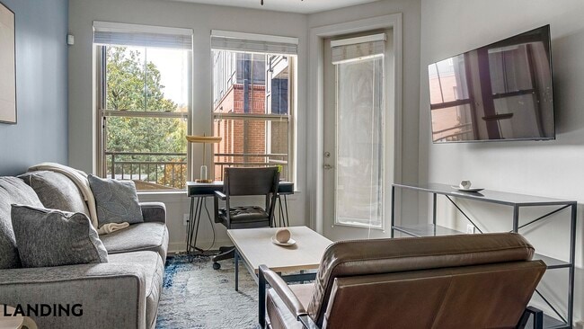 Photo - 2420 Peachtree Rd NW Unit 1219