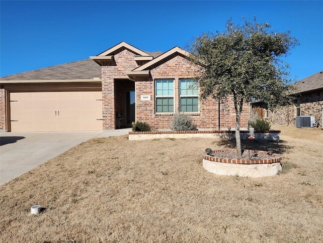 Building Photo - 503 Silo Cir