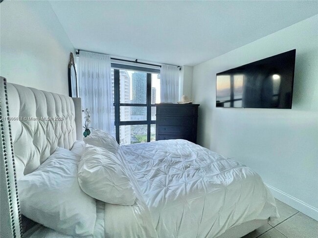 Photo - 600 NE 36th St Unit 2011