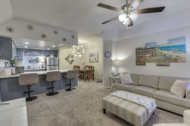 Photo - The Oaks Apartments