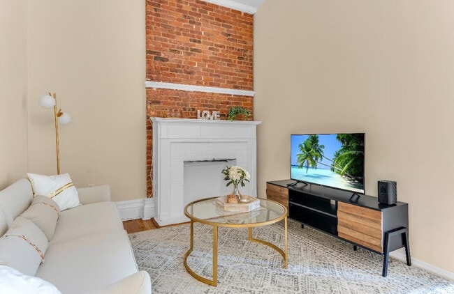 Photo - 45 Monroe Pl Unit ID1359088P