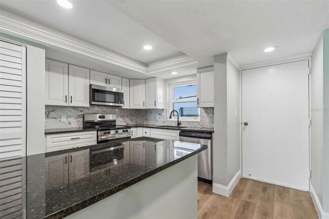 Photo - 7050 Sunset Dr S Unit 605