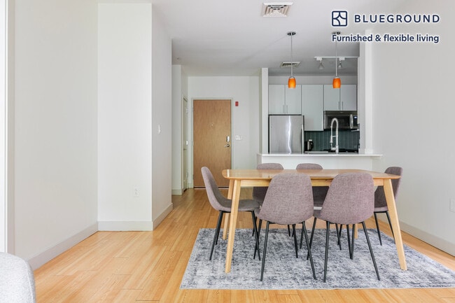 Photo - 320 D St Unit FL2-ID1255