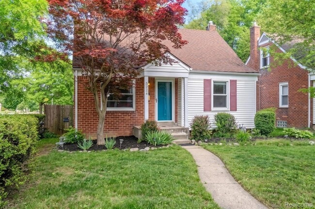 Photo - 3224 N Altadena Ave