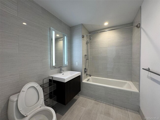 Photo - 131-03 40th Rd Unit 16P