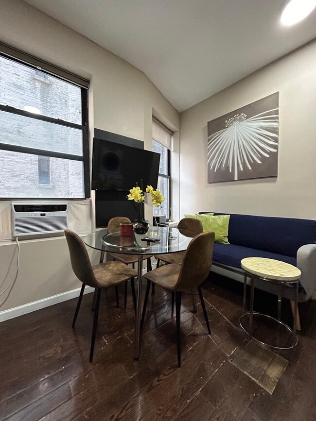 Building Photo - 5 W 101st St Unit ID1031986P