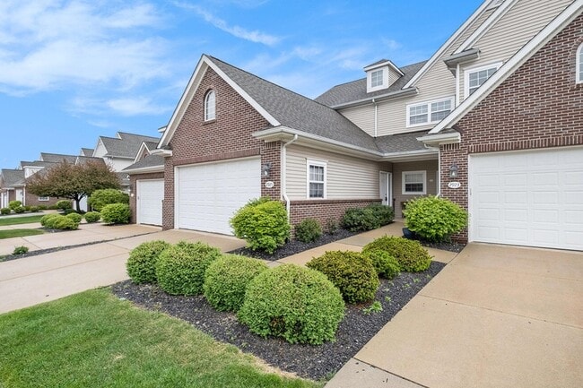 Photo - 2925 N Knightsbridge Cir Unit 28
