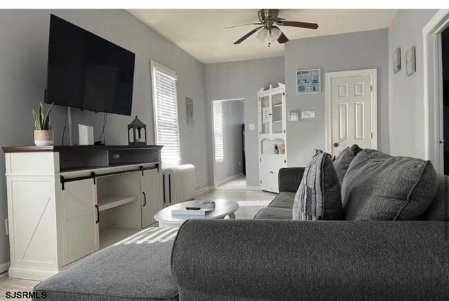 Photo - 1420 N Arkansas Ave