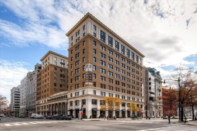 Photo - 1456 H St NW Unit SI ID1057060P