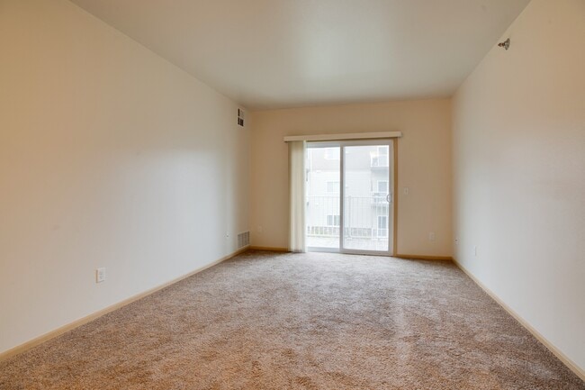 L46 Living Room - Latitude 46 Apartments