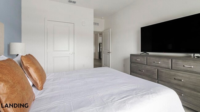 Photo - 12525 Tibbets Ln Unit 2404