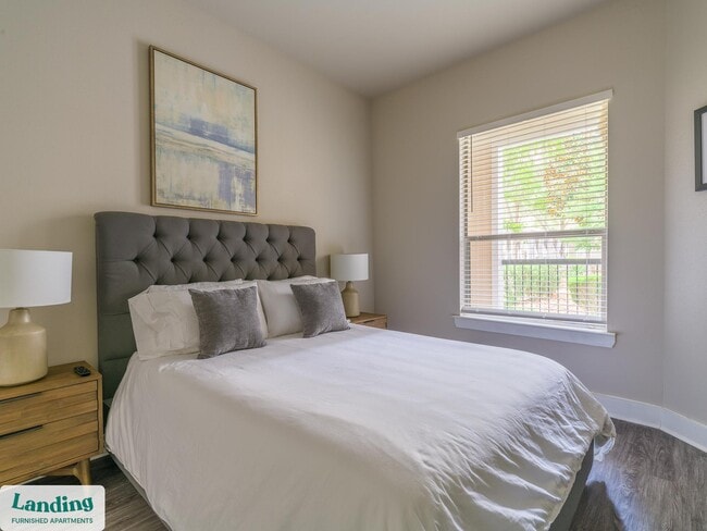 Photo - 18101 Point Lookout Dr Unit 139