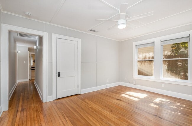 Photo - 2112 McMillan Ave Unit A