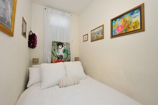 Photo - 120 E 39th St Unit ID1323901P