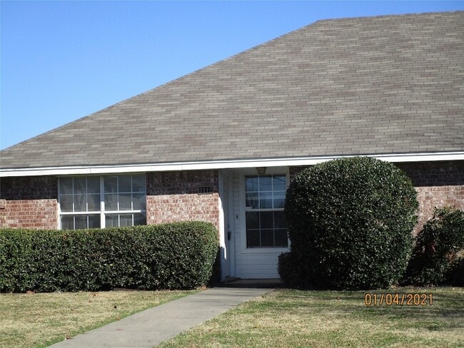 Photo - 3112 Inglewood St