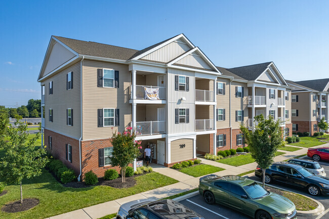 Rockwood Apartments - Rockwood Apartments