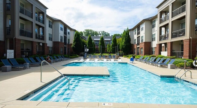 Building Photo - 10624 Parrish St Unit A1