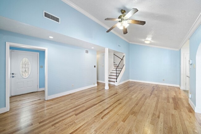 Photo - 12104 Burdine St