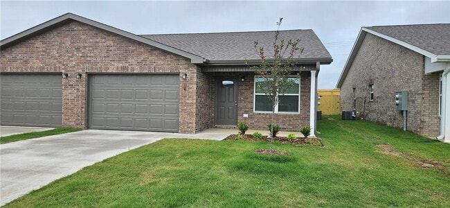 Building Photo - 6807 Toby St