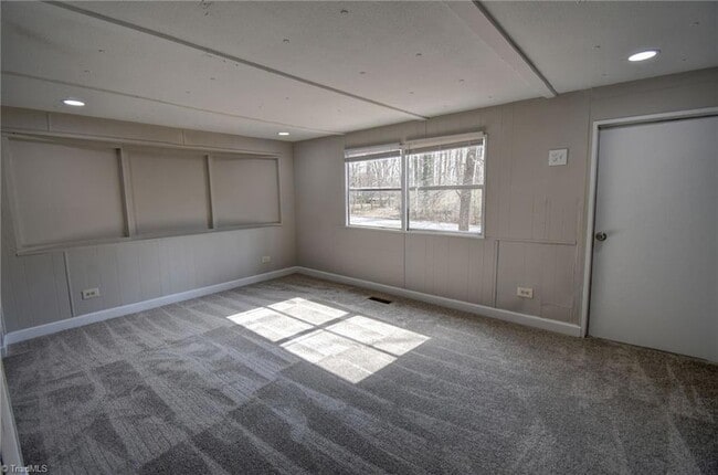 Photo - 4606 Woodvery Dr