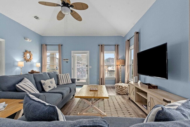 Photo - 4765 Calatrava Ct Unit ID1285934P