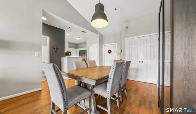 Photo - 105 Richards Ave
